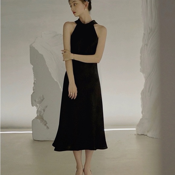 Elegant Black Halter Off-Shoulder Formal Long Evening Dress French-style - Picture 1 of 13